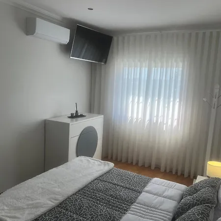 홈스테이 Casa Do Piscina Aquecida, Quartos