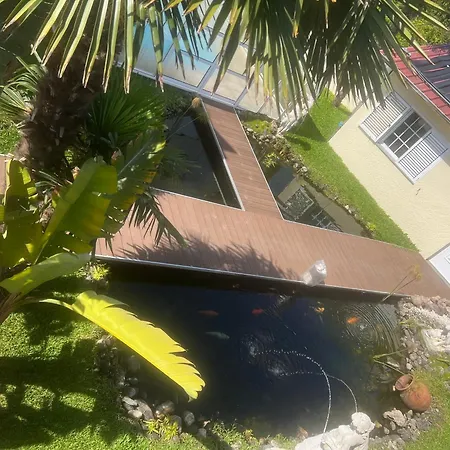 Casa Do Piscina Aquecida, Quartos * 에스피뇨