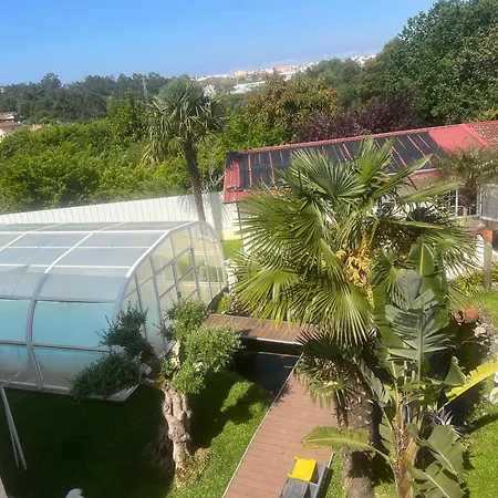 Casa Do Piscina Aquecida, Quartos 홈스테이 에스피뇨